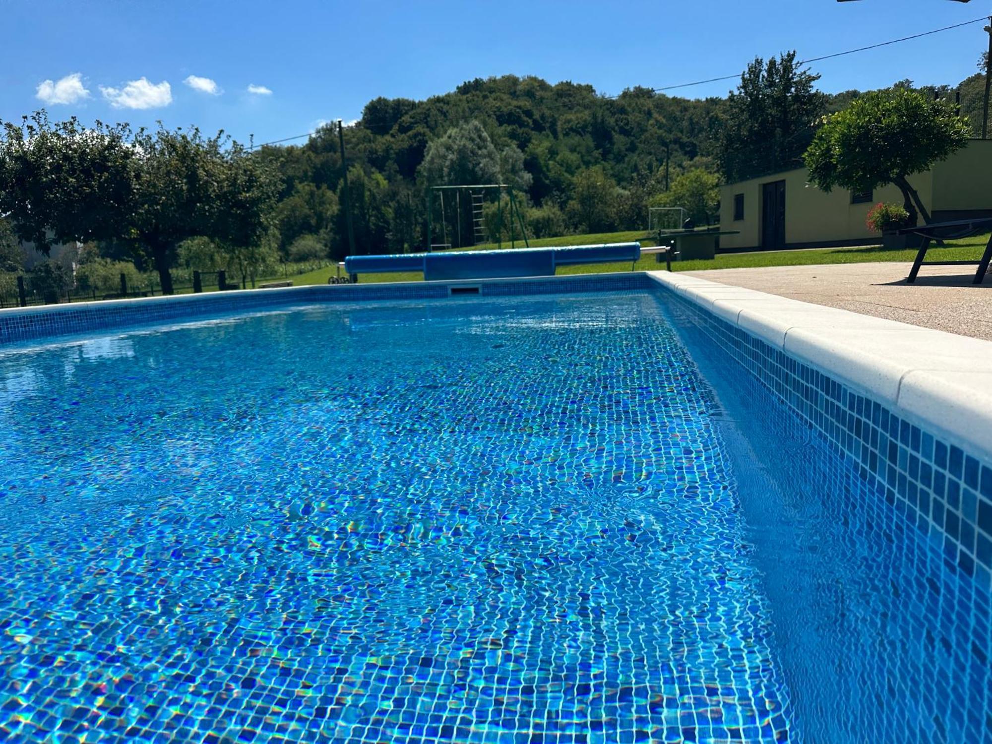 Ruralna Kuca 'Villa Zagorka' Za Odmor Sa Bazenom I Bocalistem Donja Pacetina Extérieur photo
