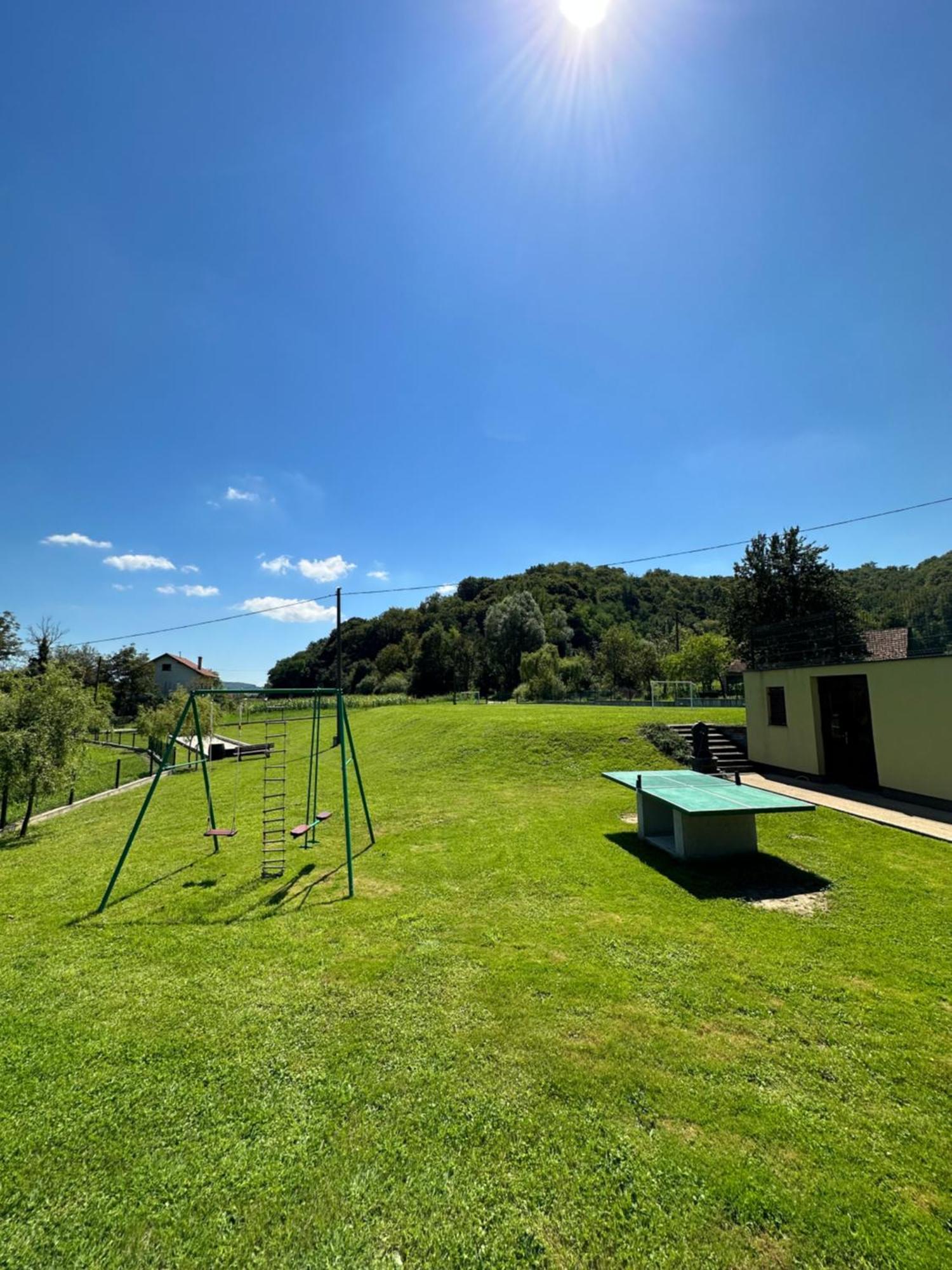 Ruralna Kuca 'Villa Zagorka' Za Odmor Sa Bazenom I Bocalistem Donja Pacetina Extérieur photo