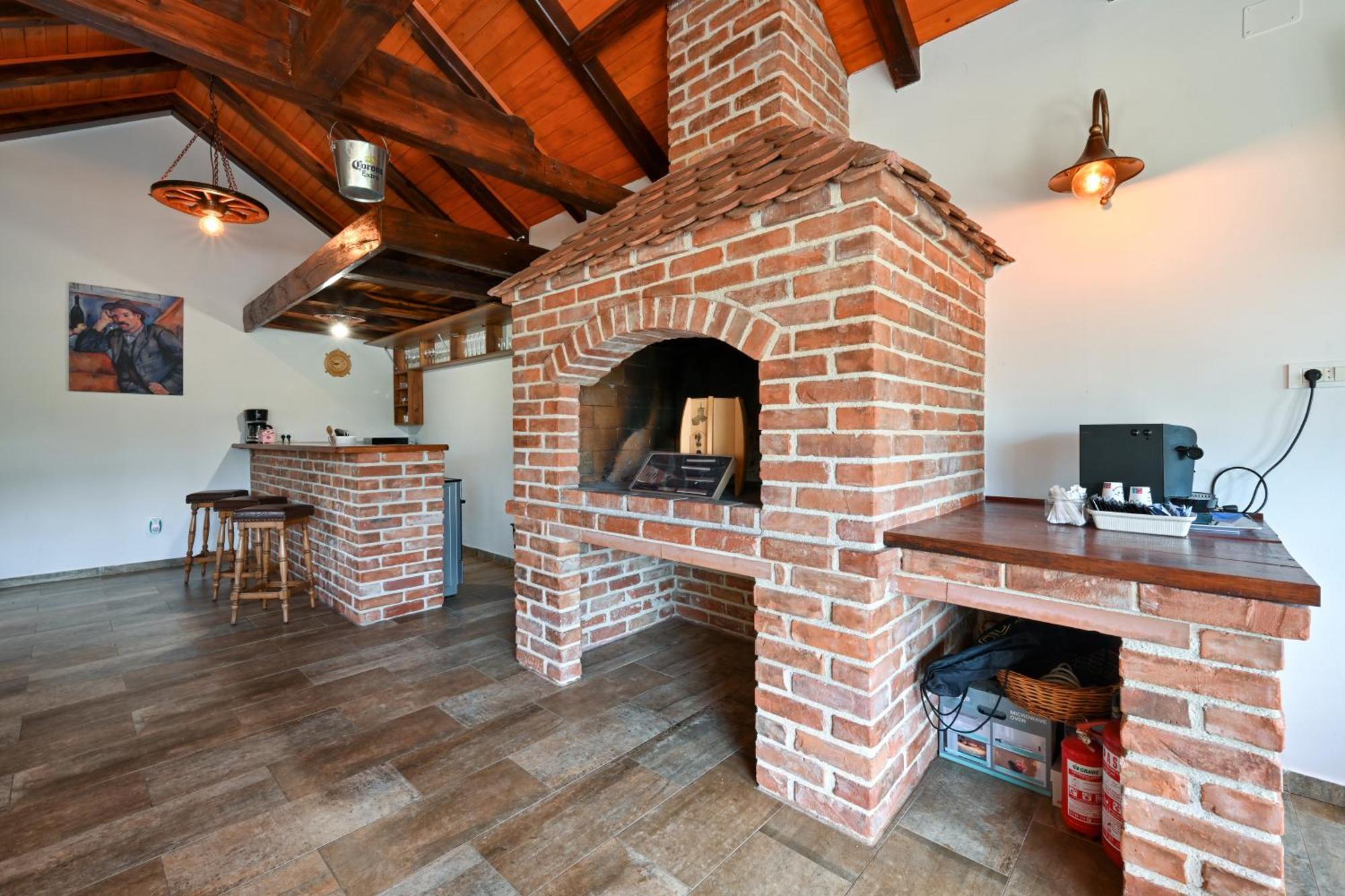 Ruralna Kuca 'Villa Zagorka' Za Odmor Sa Bazenom I Bocalistem Donja Pacetina Extérieur photo